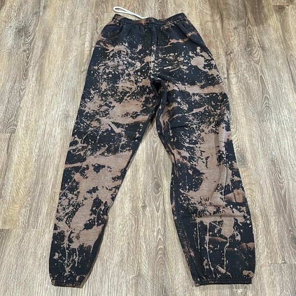 HANES Unisex Bleach Splatter Sweatpants - Size Small - Picture 2 of 4